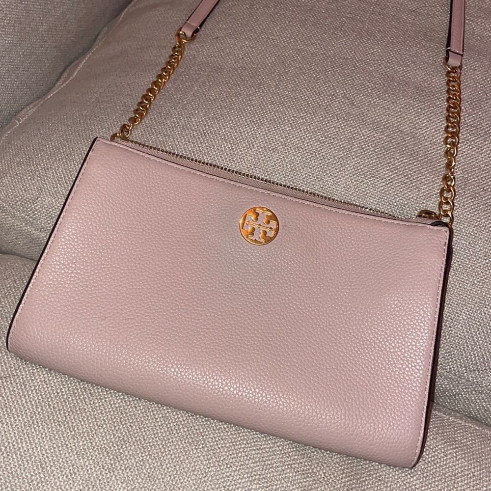 Tori Burch shoulder bag in blush pink